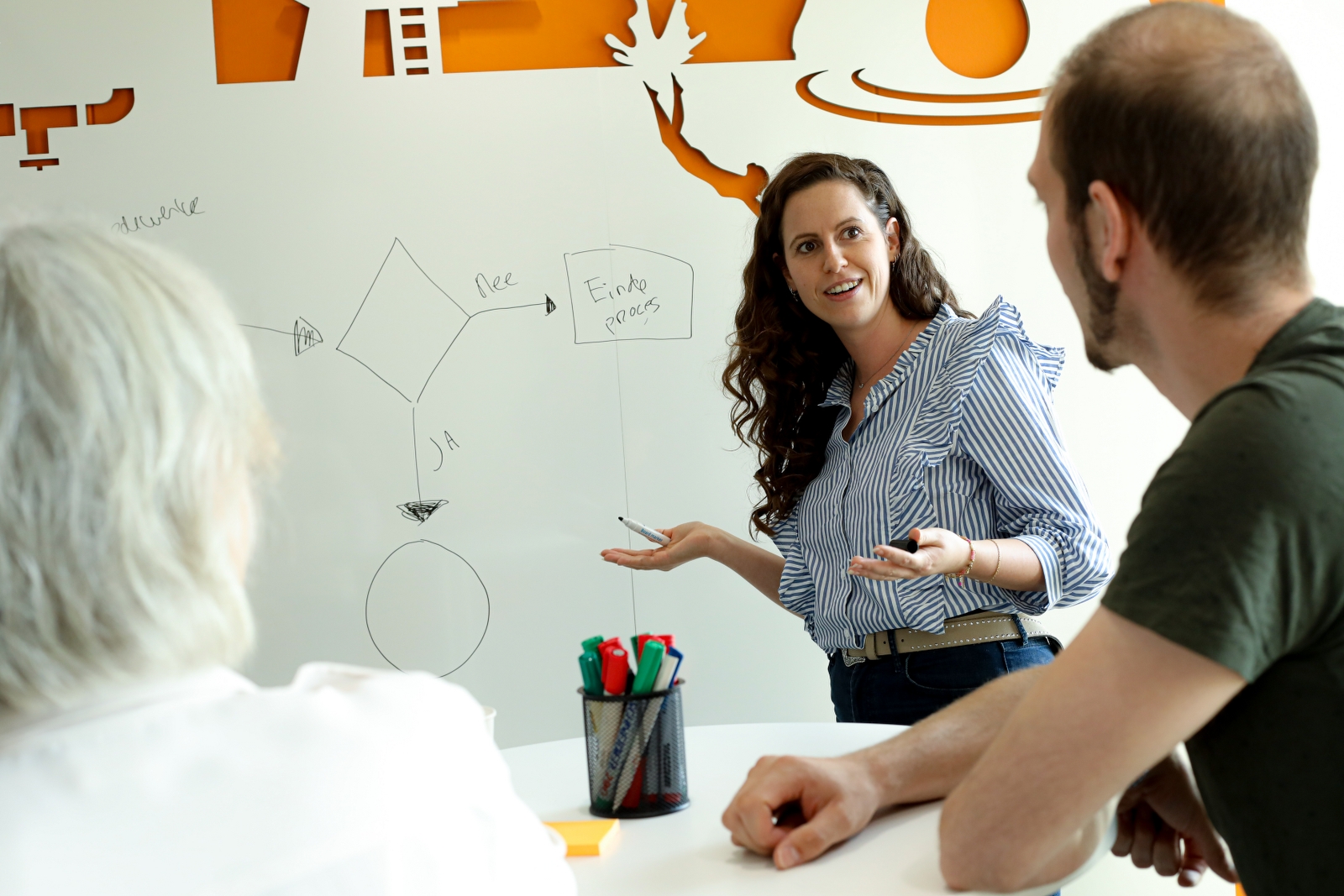 collega in gesprek